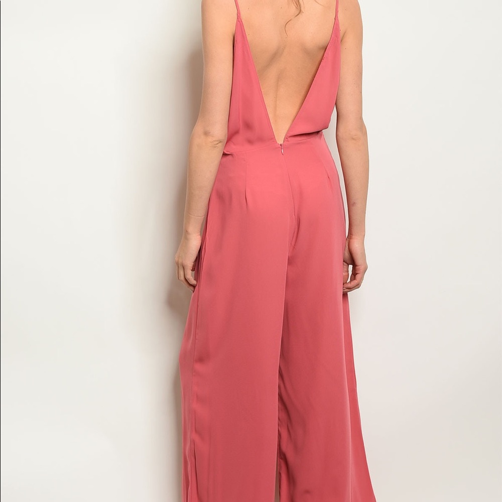 ✨SALE✨🔥 Rose Jumpsuit🔥 - Picture 3 of 6